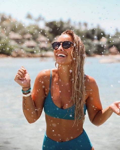 oceano gafas de sol rubia mujer agua