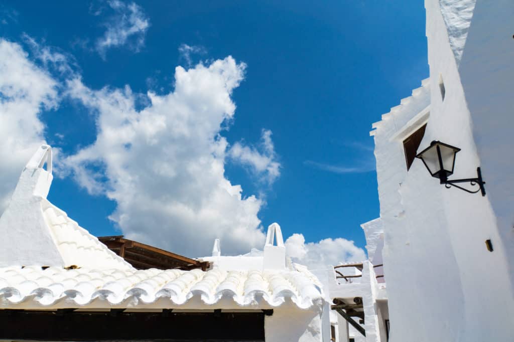 white roof reflecting sunlight