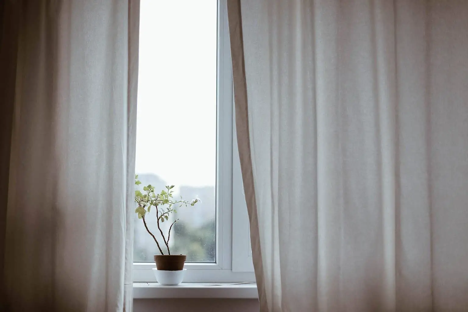 Sustainable Linen Curtains You’ll Love (+ 8 Top Ethical Brands)